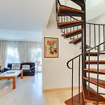 Dom wakacyjny Penthouse In Elviria