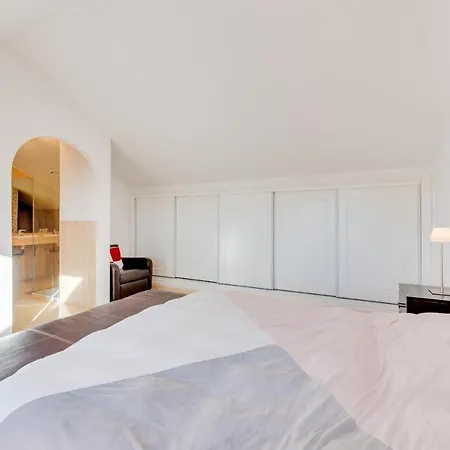 Penthouse In Elviria Marbella