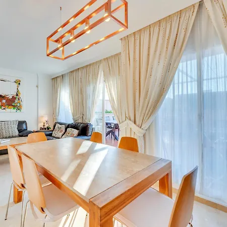 Prázdninový dům Penthouse In Elviria Marbella