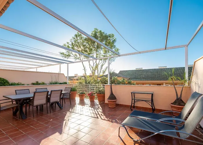 Ferienhaus Penthouse In Elviria
