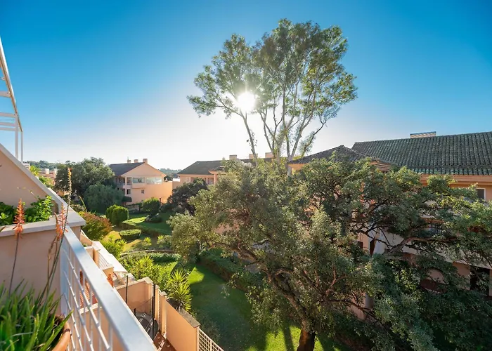 Ferienhaus Penthouse In Elviria